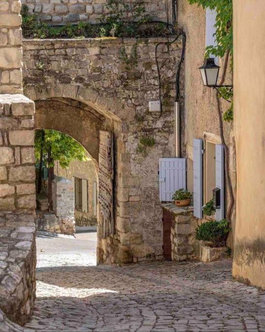 La Loge Familiale: 110M2, Place Rose Goudard, Ac L'Isle-sur-la-Sorgue Luaran gambar